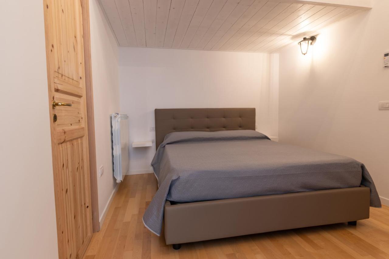 Casa Materdei Apartment Наполи Екстериор снимка