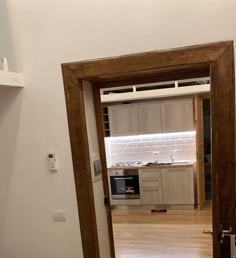 Casa Materdei Apartment Наполи Екстериор снимка