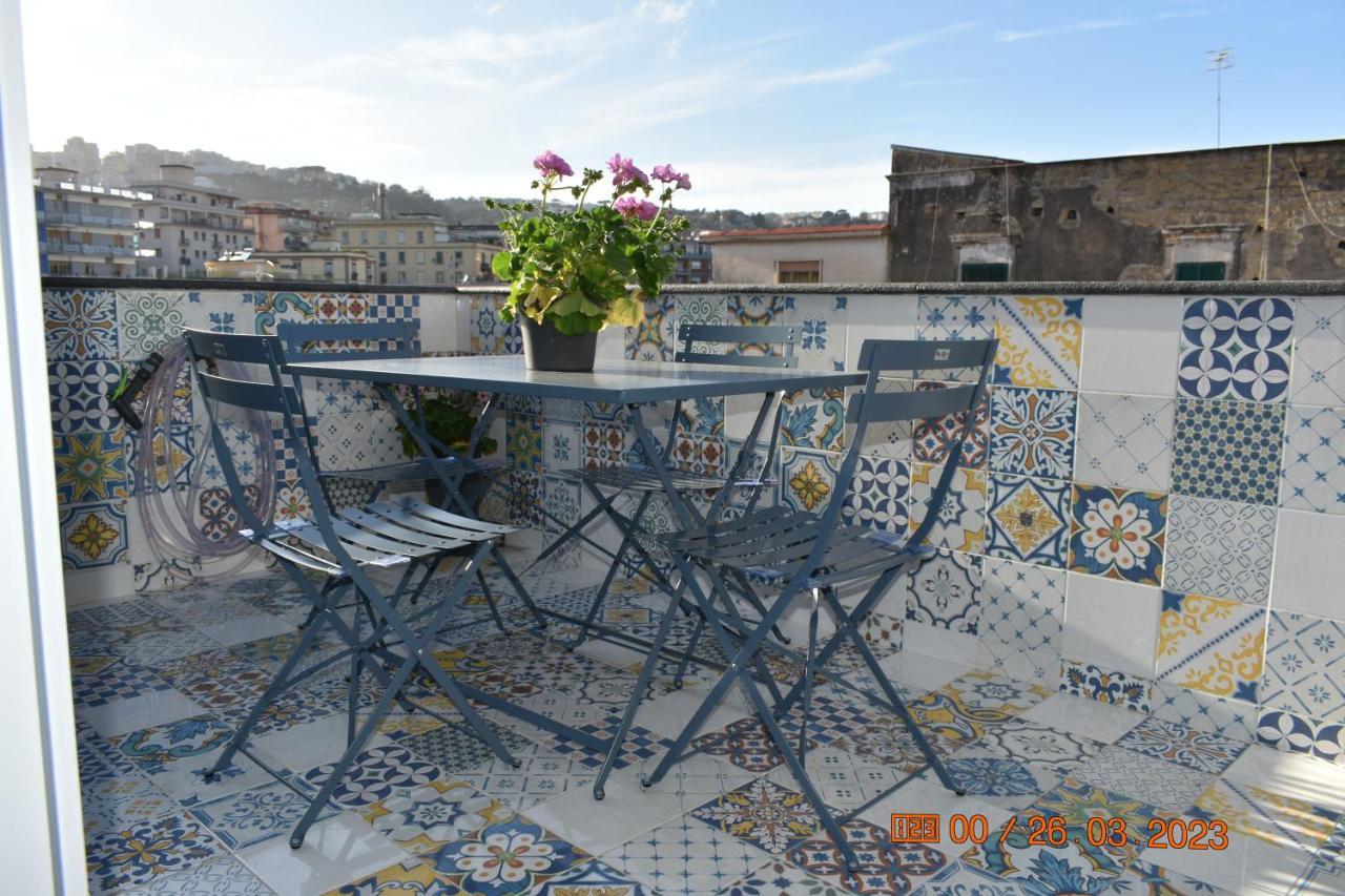 Casa Materdei Apartment Наполи Екстериор снимка