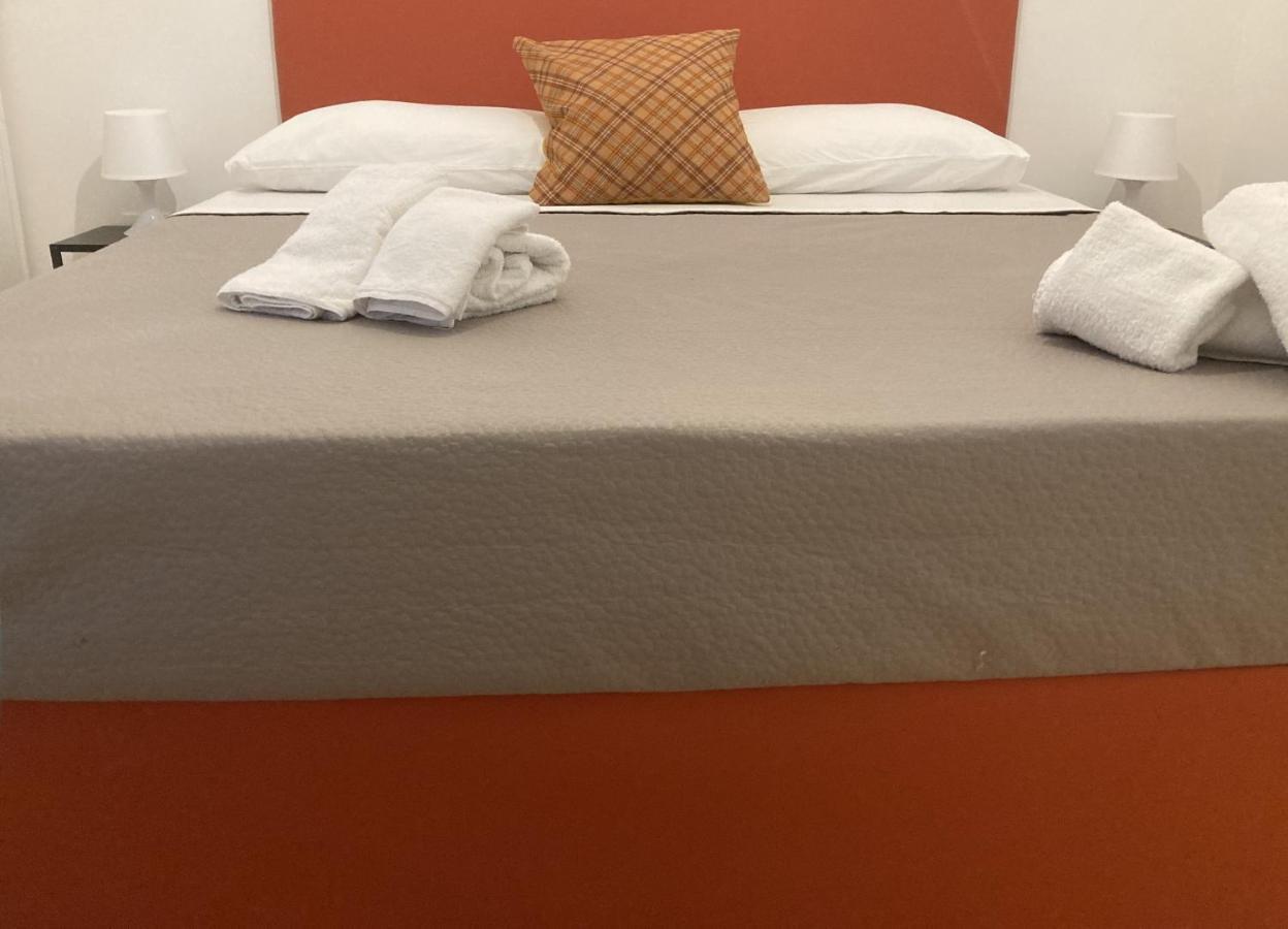 Casa Materdei Apartment Наполи Екстериор снимка